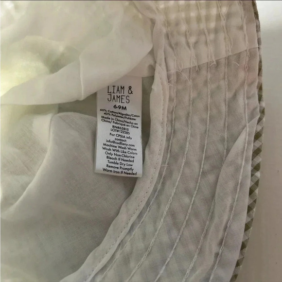 Liam & James Bodysuit Size 6-9m With Hat - Picture 8 of 8